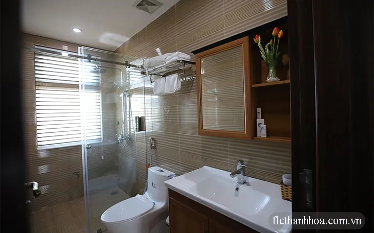 Dolphin Villa KT6-05